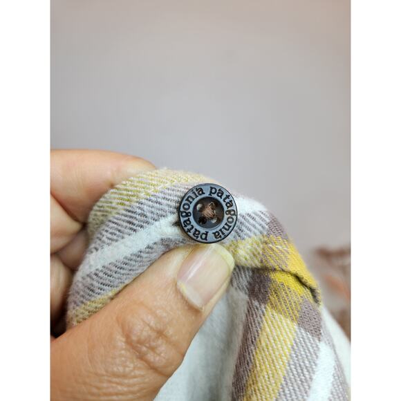 Patagonia Organic Cotton Flannel Shirt XL Plaid Button-Up Yellow Brown - Picture 6 of 6